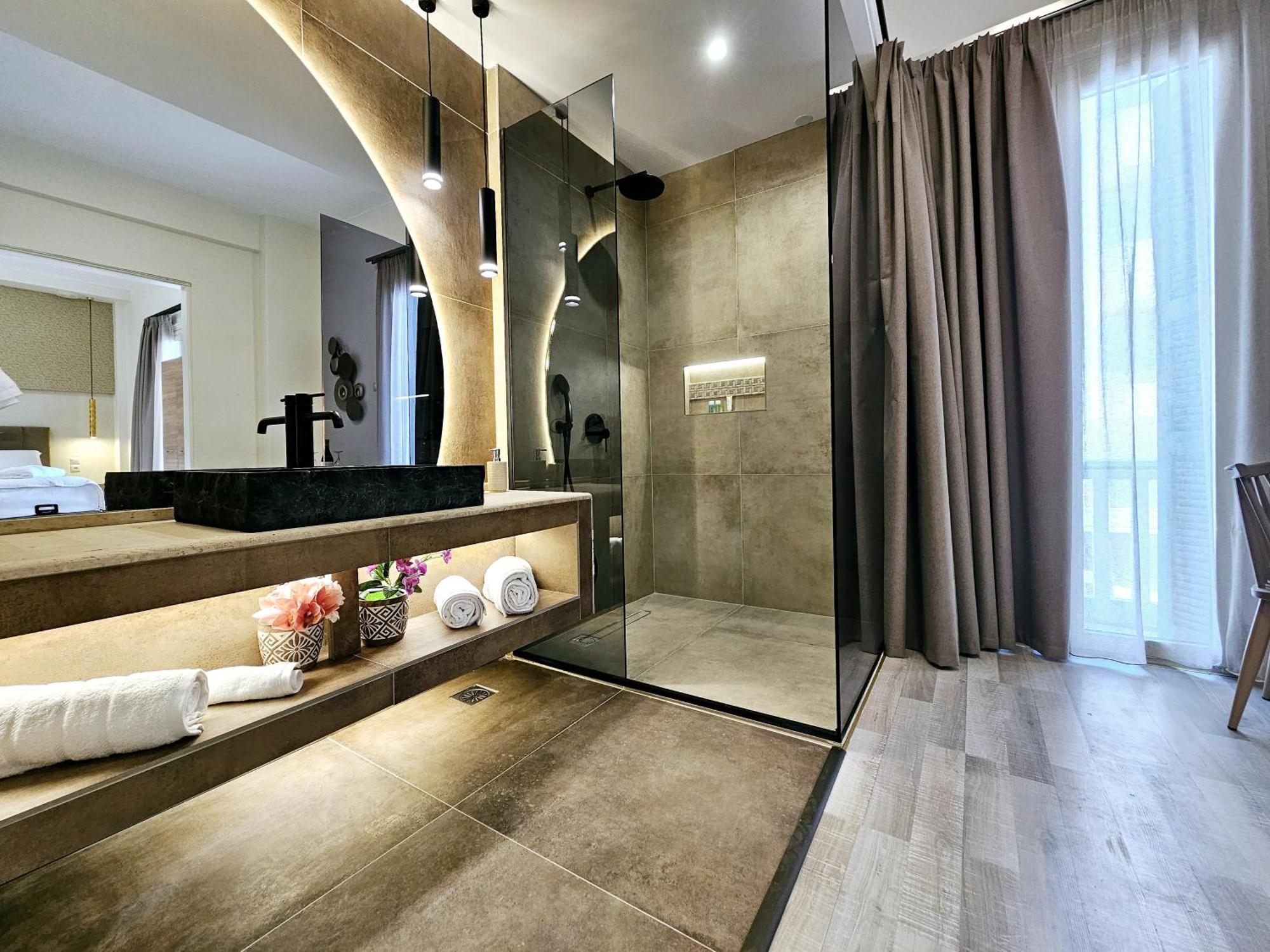 Golden City Center Suites Rhodes City Exterior foto