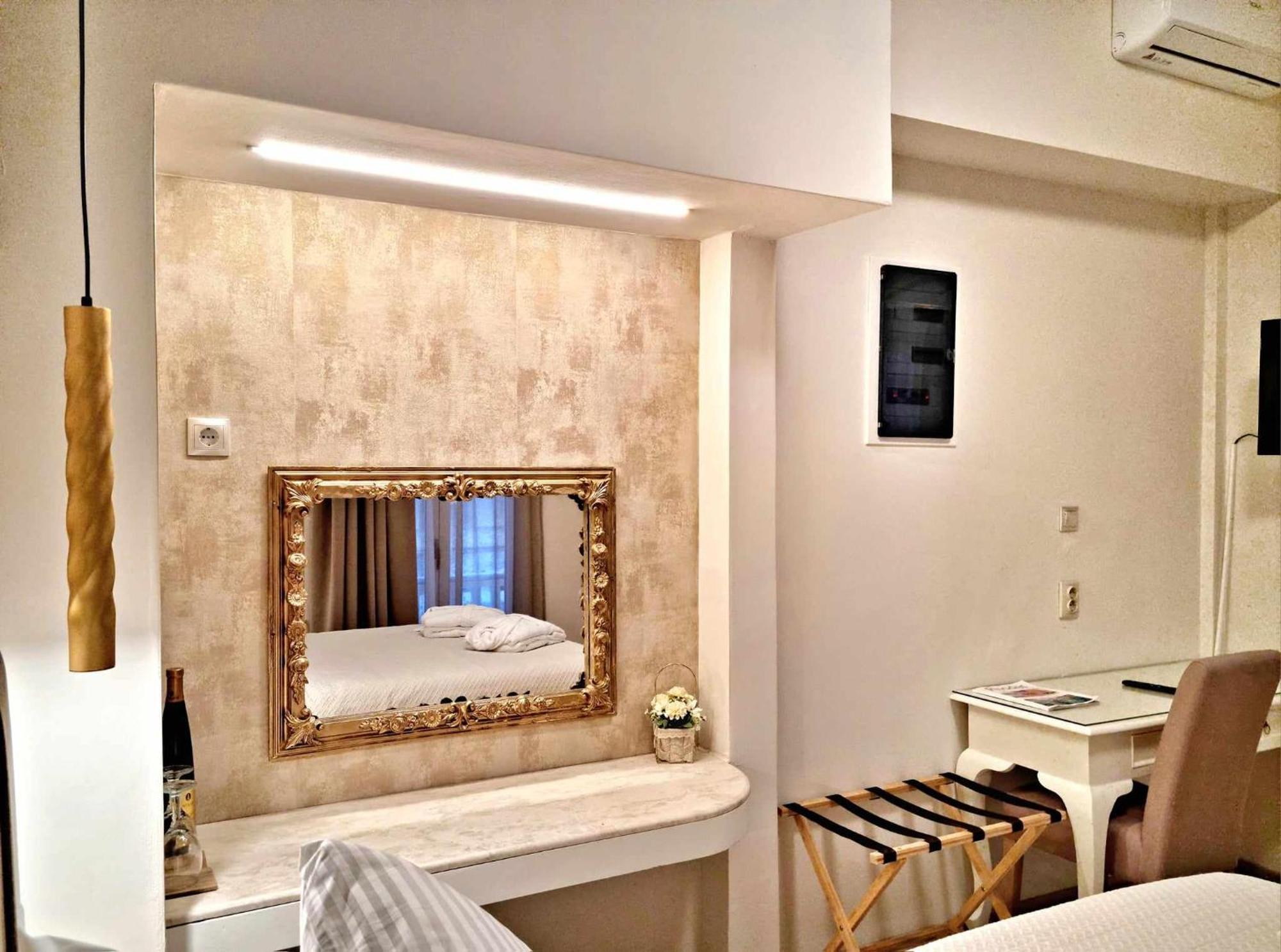 Golden City Center Suites Rhodes City Exterior foto